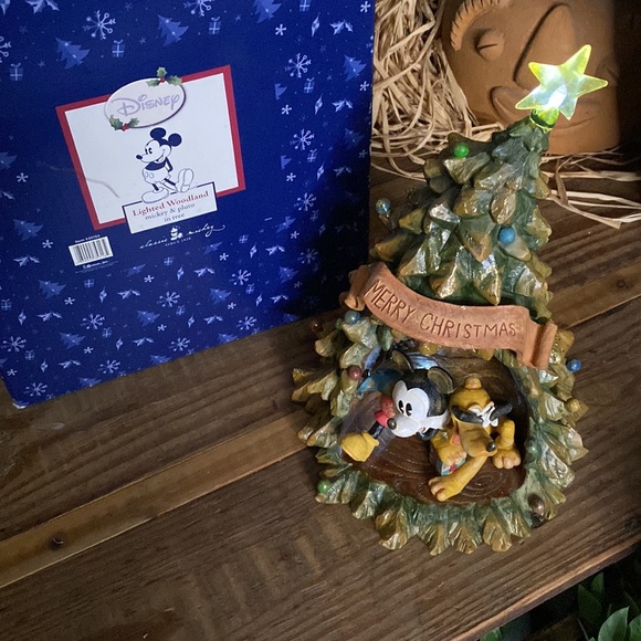 Disney Mickey Mouse and Pluto Lighted Woodland Christmas Tree Carved Wood Style - Picture 3 of 16